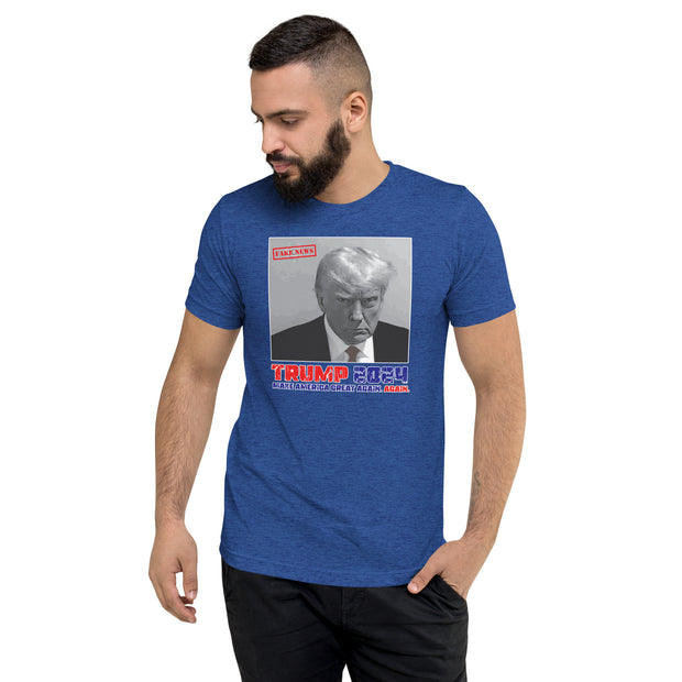 Trump Fake News Men's T-shirt